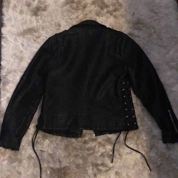 Jacket - Picture 2 of 3